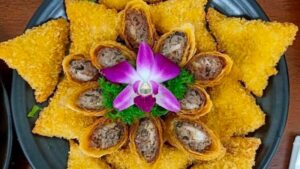 chả giò tam giác