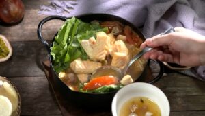 lẩu cá hồi