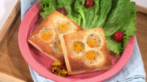 sandwich trứng cút