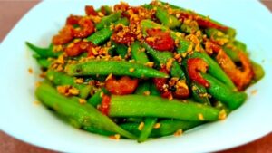đậu bắp xào tôm khô